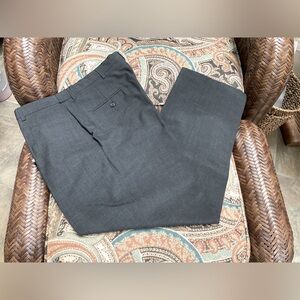 Haggar black label men’s dress pants. EUC